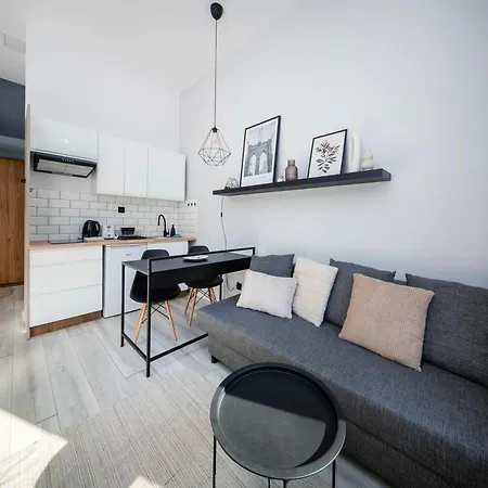 Wolczanska Modern